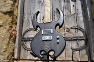 Manton Customs Immortal 7 String (6).JPG