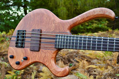 Manton Customs Ascendant 5 String Bass African Rosewood (19).jpeg