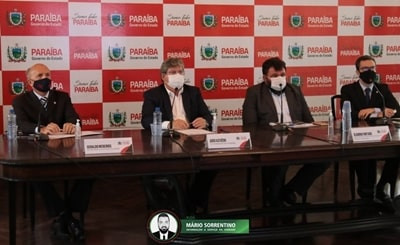 João Azevêdo apresenta plano de retomada gradativa de aulas presenciais na Paraíba