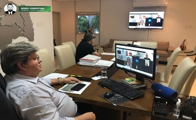 João Azevêdo discute logística de vacinação para o mês de março com prefeitos da Grande João Pessoa