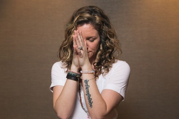 A Beginner's Introduction to Yin Yoga: Benefits, Poses, and Practices