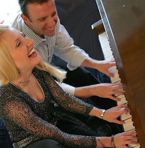 Dueling Pianos Seattle
