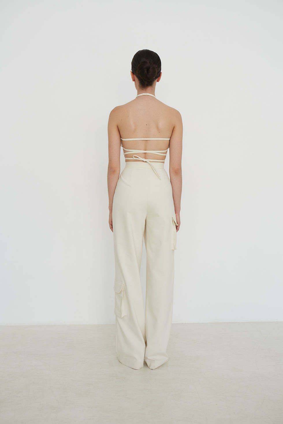 Thumbnail: Топ на завязках