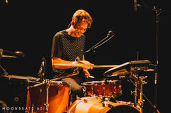 Moonbeats with Panama, Singapore