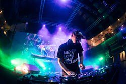 All Play No Work - Moonbeats Asia