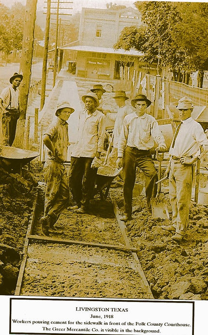 pouring sidewalk 1918.jpg