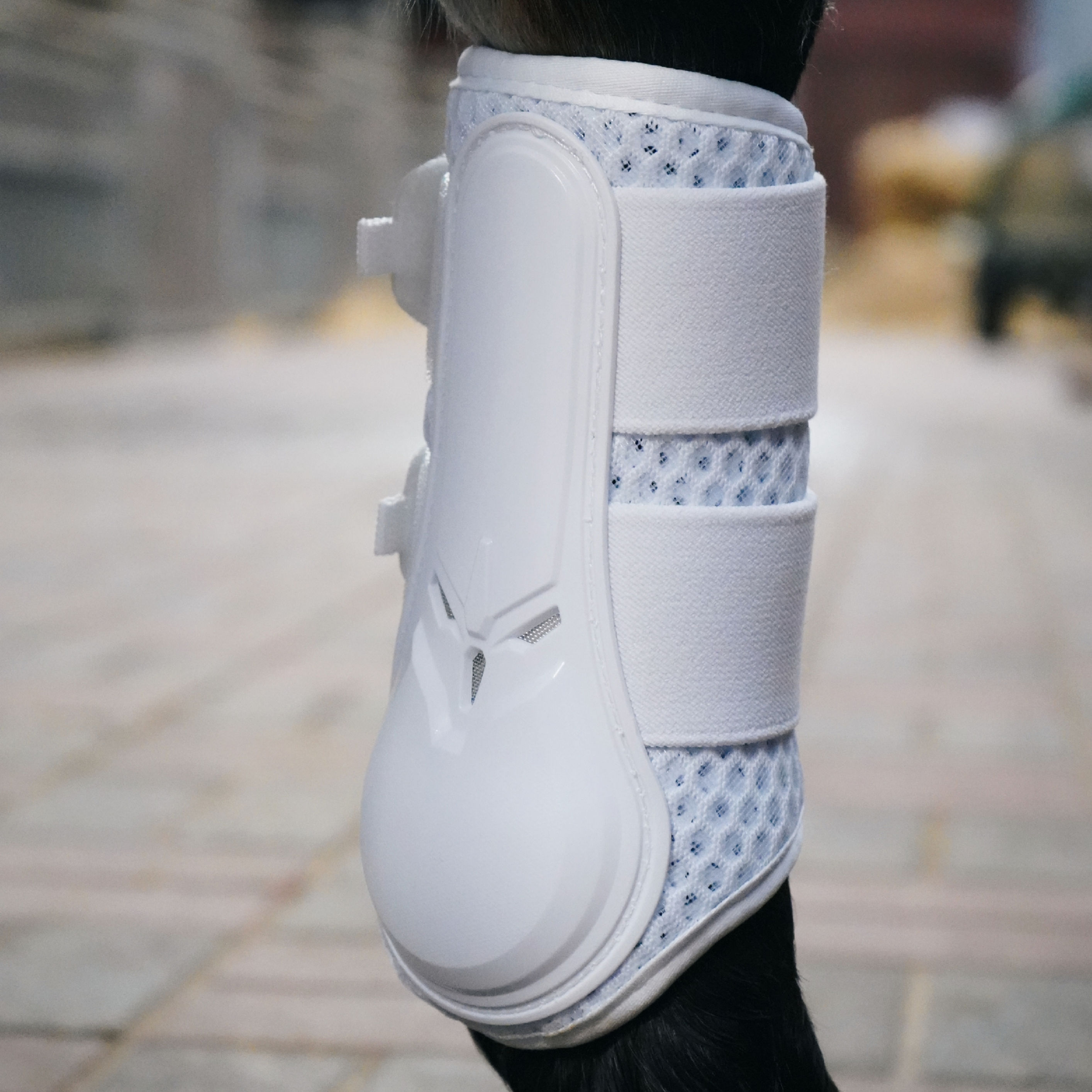 Gamaschen "Shiny & Strong" | 3D-Mesh | atmungsaktiv | weiß Lack