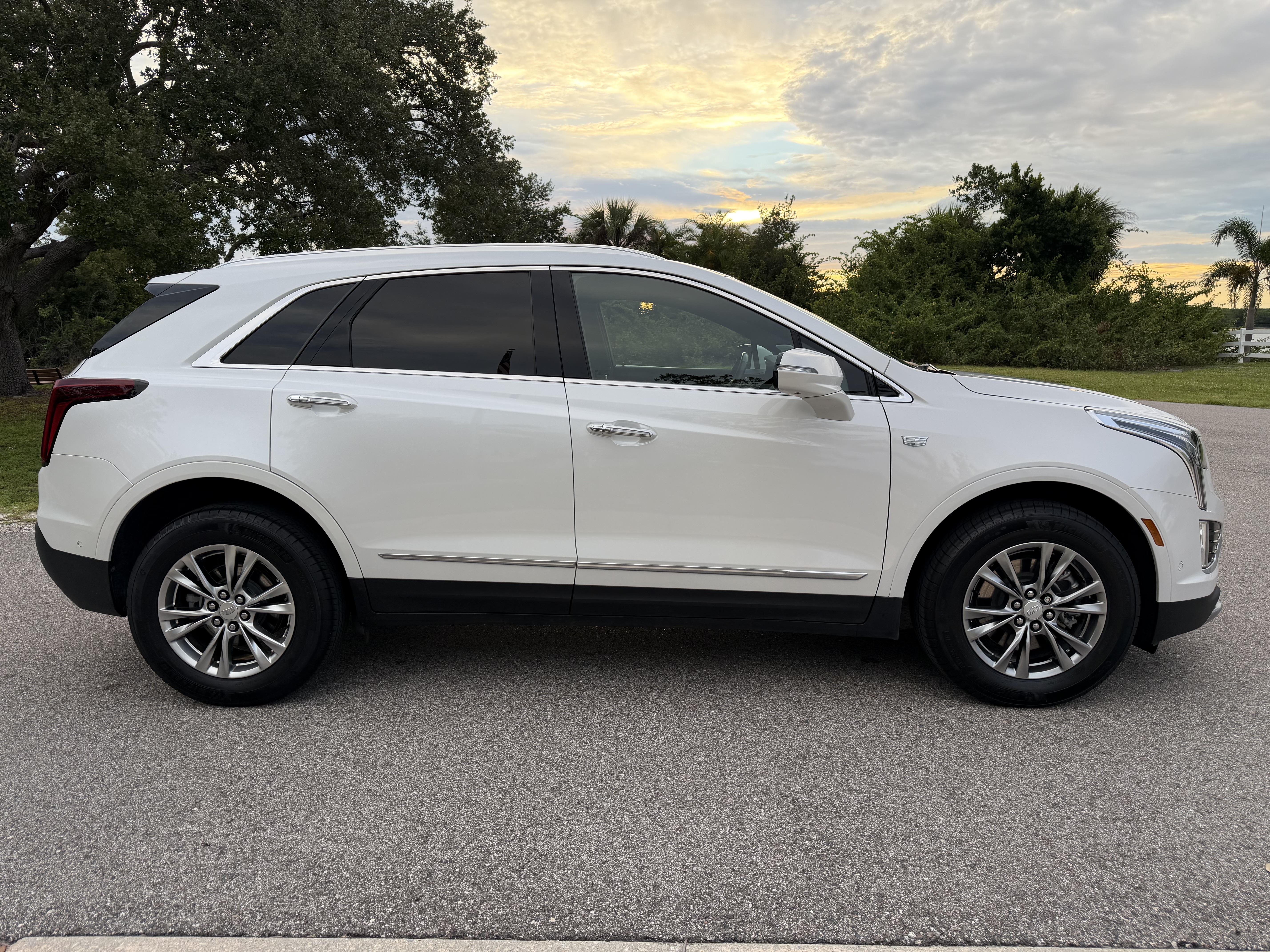 2024 Cadillac XT5 Sport - Photo 6