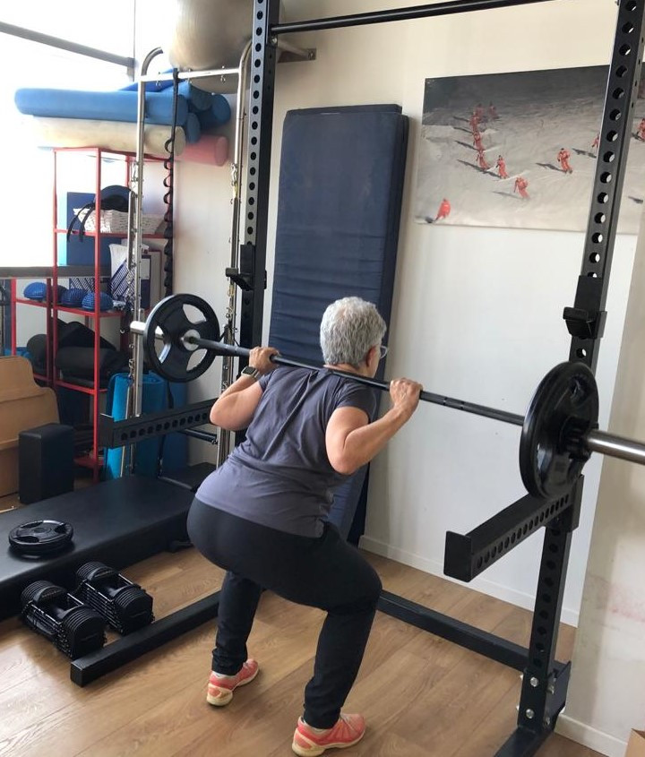 אימון כוח לגיל +60 - כי אוסטאופורוזיס זו לא גזירת גורל