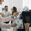 machine-a-cafe-au-bureau_edited.jpg