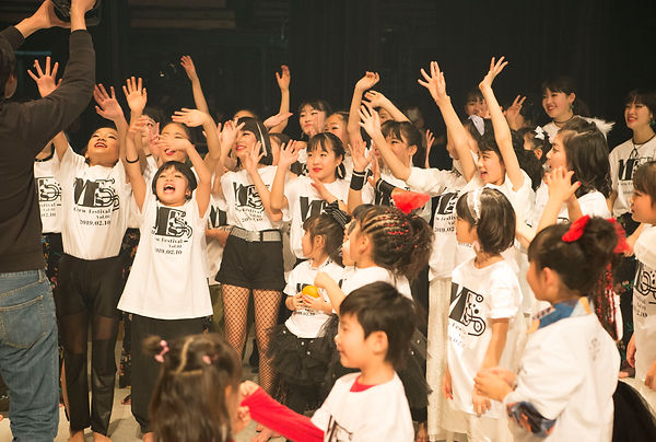 Mi Crew Dance Stduio