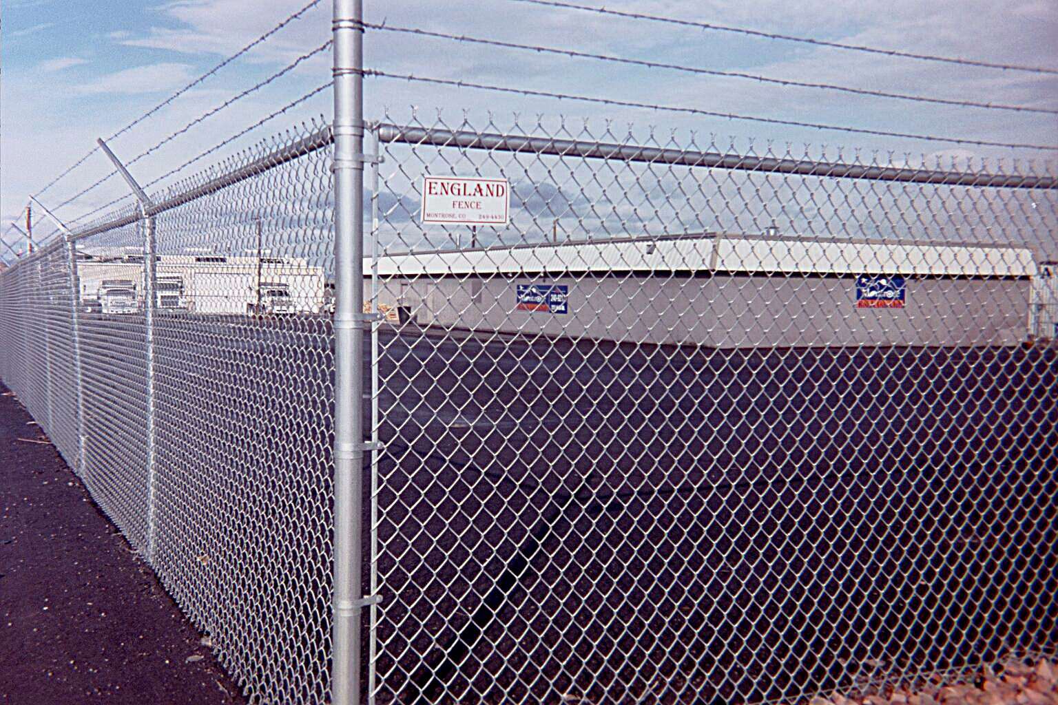 Commercial chain link fence