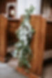 Clémentine artisan fleuriste spécialisée dans le mariage dans les Hauts-de-Seine prépare et installe toute la décoration florale de votre mariage sur Paris, dans les Hauts-de-Seine, les Yvelines et l'Essonne.