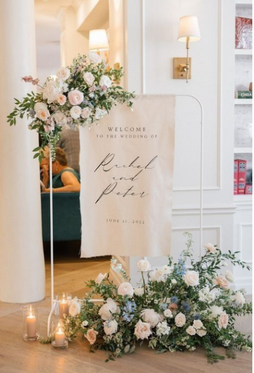 décor floral hall d'accueil mariage