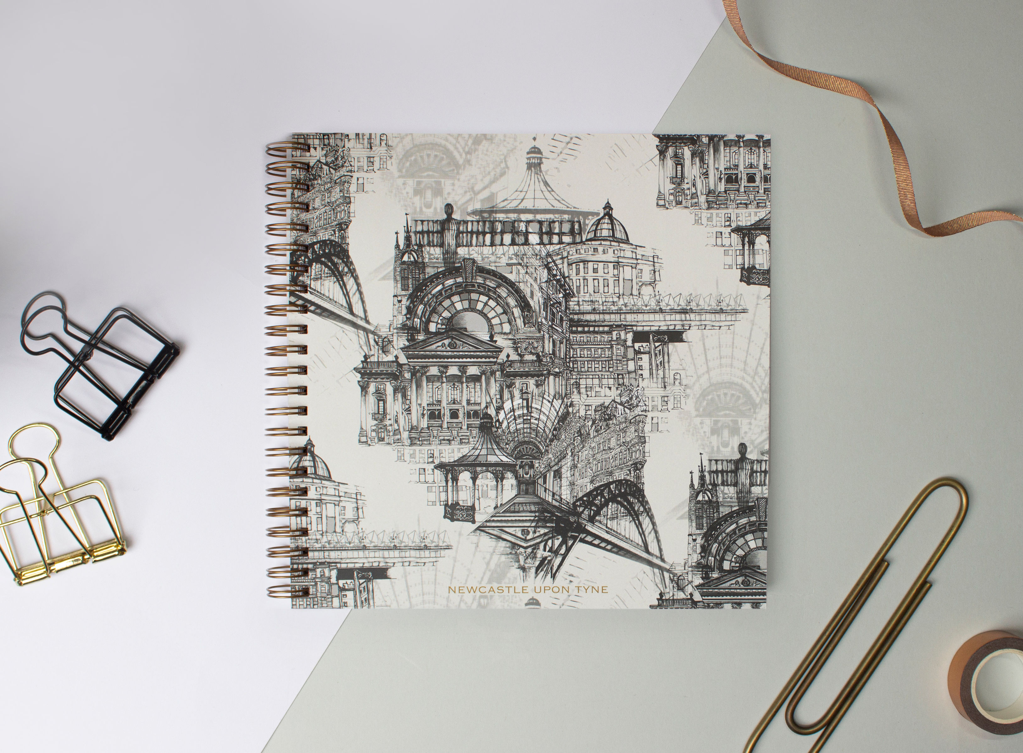 Newcastle Upon Tyne Large Ring binder Notebook