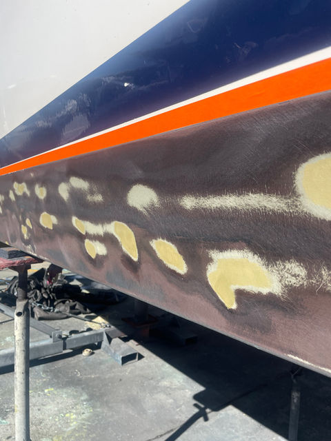 Epoxy primer on bare gelcoat before antifouling