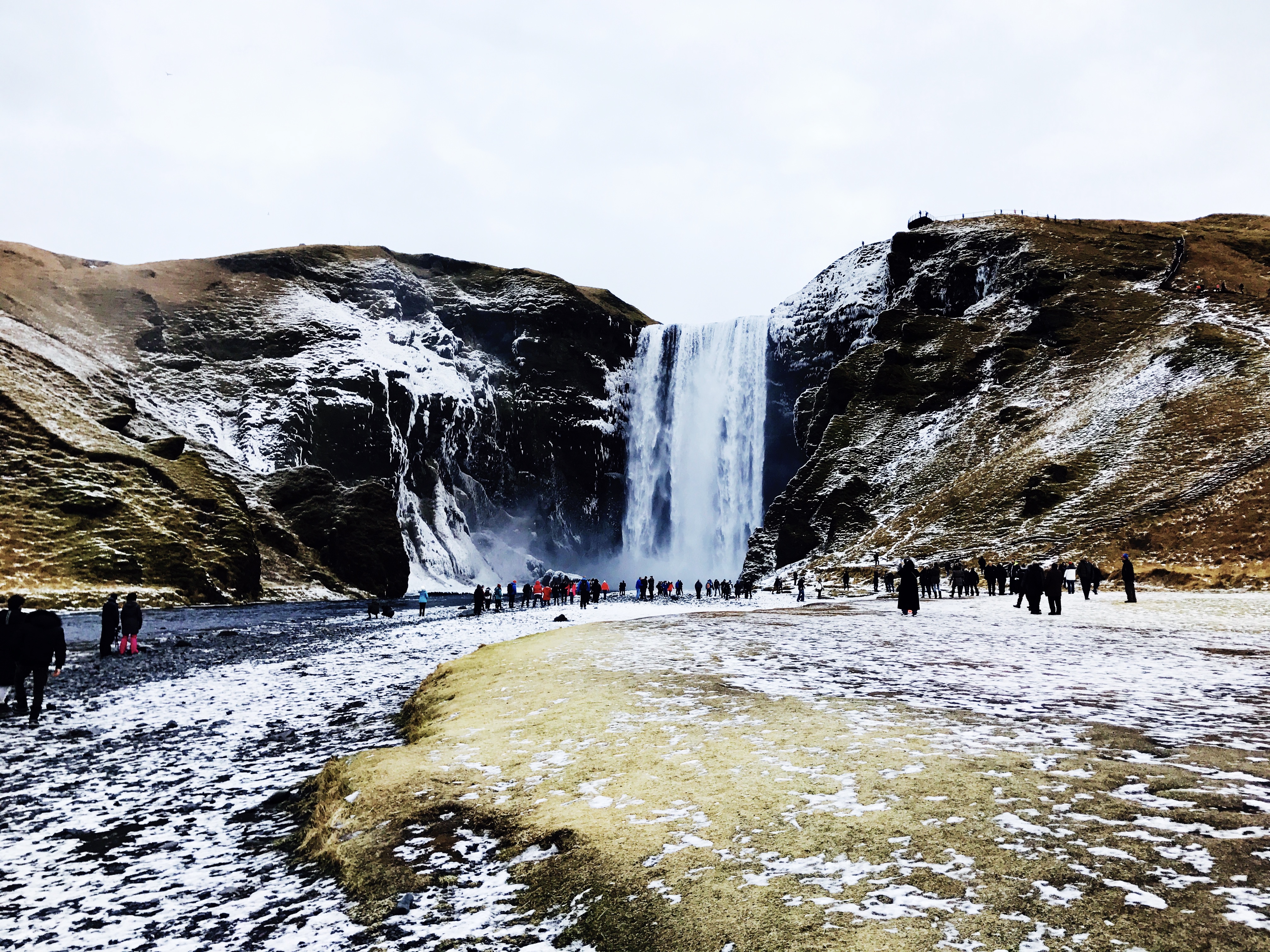Skogafoss Waterfall : View from Hotel Skogafoss