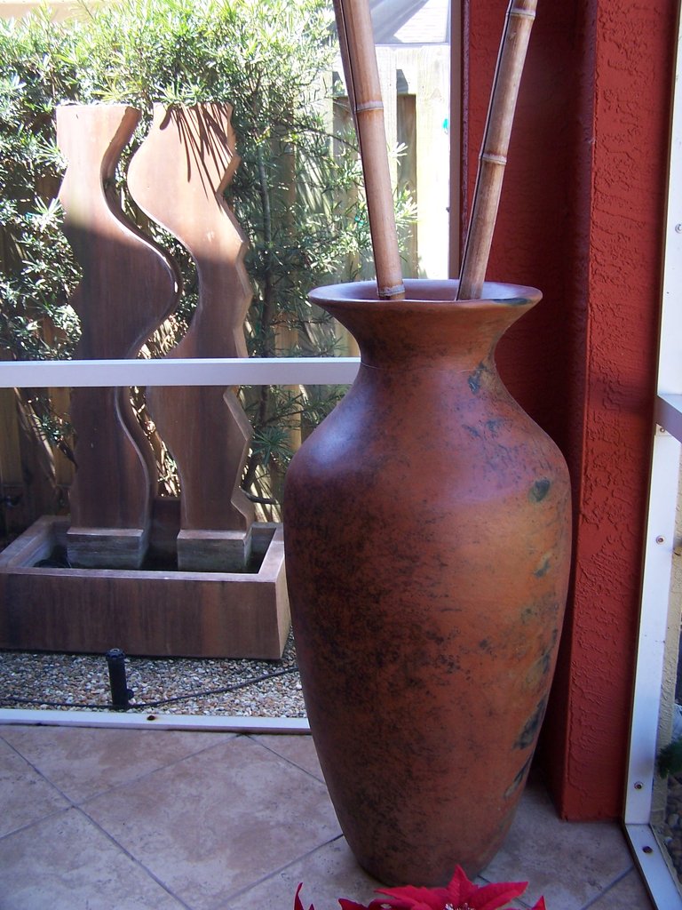 JXC Landscaping Pots / Fountains