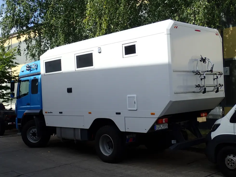 Mercedes Benz Atego 4x4 Expeditionsmobil. Unterfahrschutz