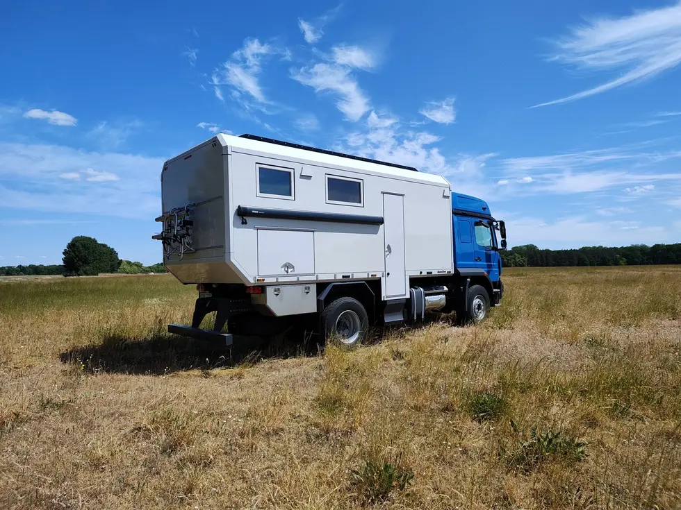 Mercedes Benz Atego 4x4 Expeditionsfahrzeug. Unterfahrschutz