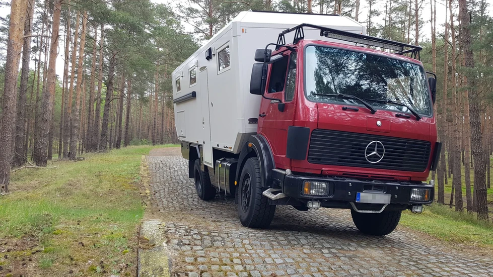 Mercedes Benz NG 80 4x4 Expeditionsfahrzeug.