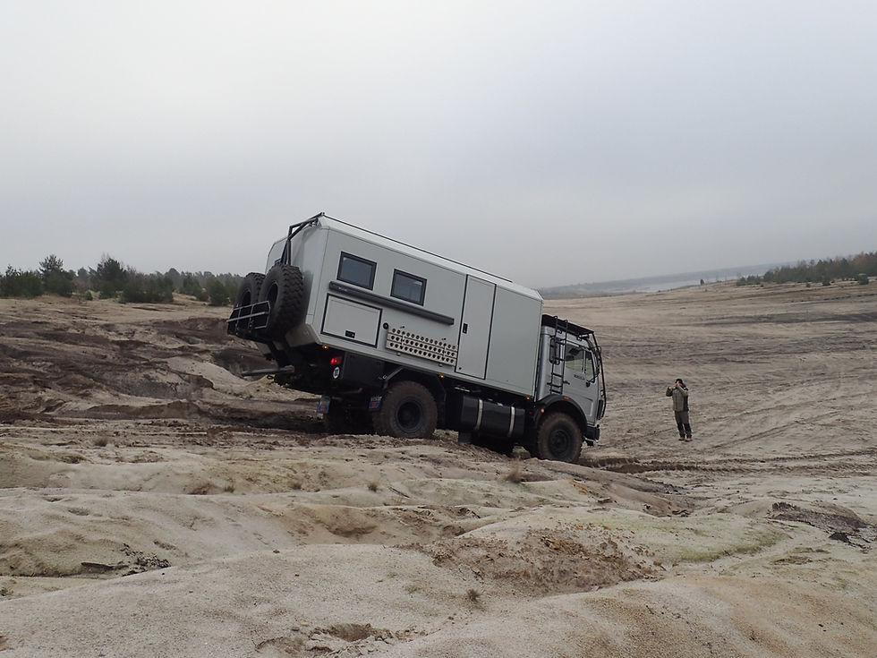 EWR Grand Tour Meridian im anspruchsvollen Offroad-Test