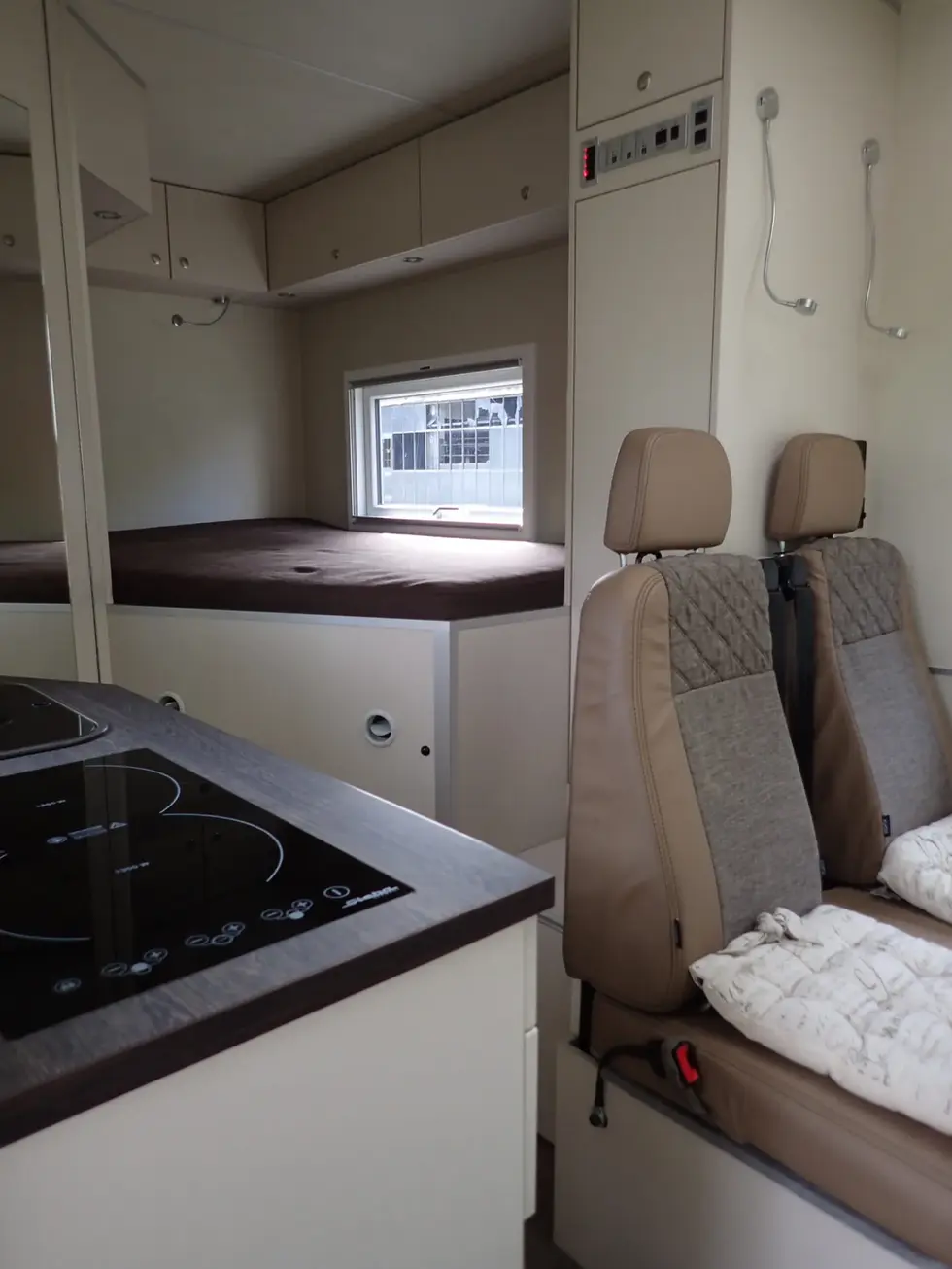 Iveco Daily 4x4 Expeditionsfahrzeug. Innenbereich