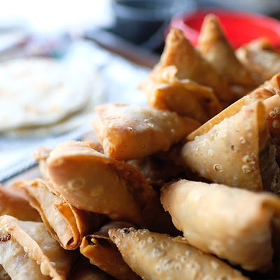 Vegetable Samosas (V)