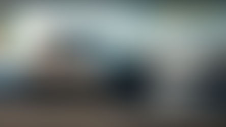 At Tesla you don't buy a "pickup".
You buy a "Cybertruck"!
And it's Big! Very Big !