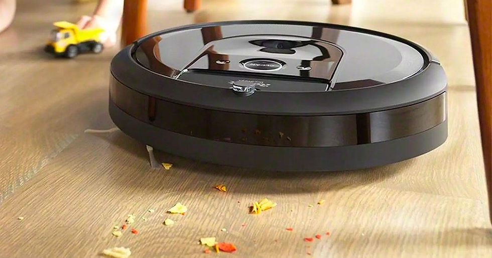 Robot vacuum .