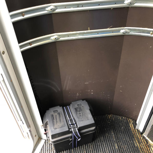 Battery System for Trailer