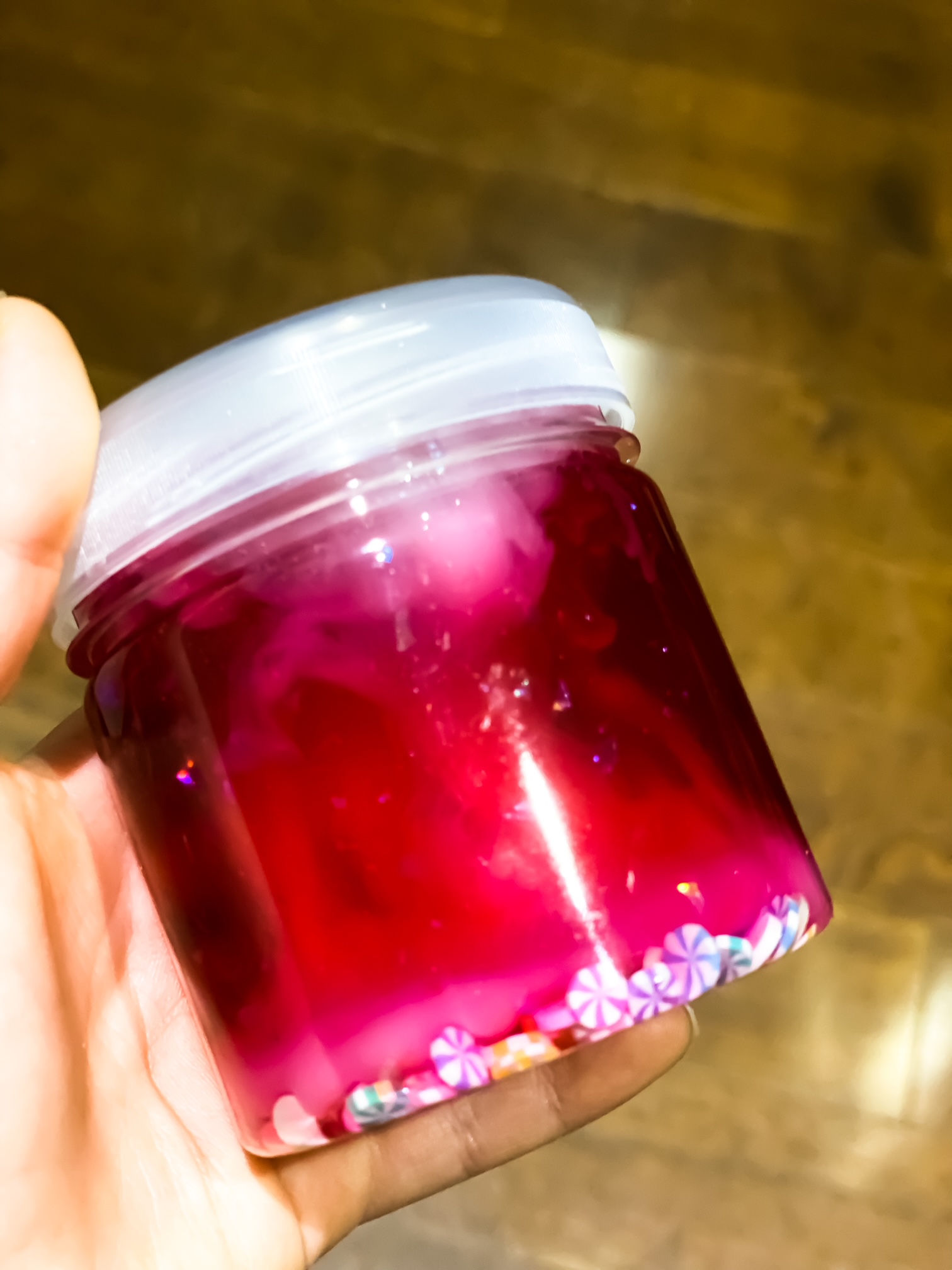 Розовое желе слайм