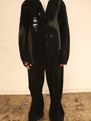 KHOKI 25fw collection 013 "Tuck-detail pants"