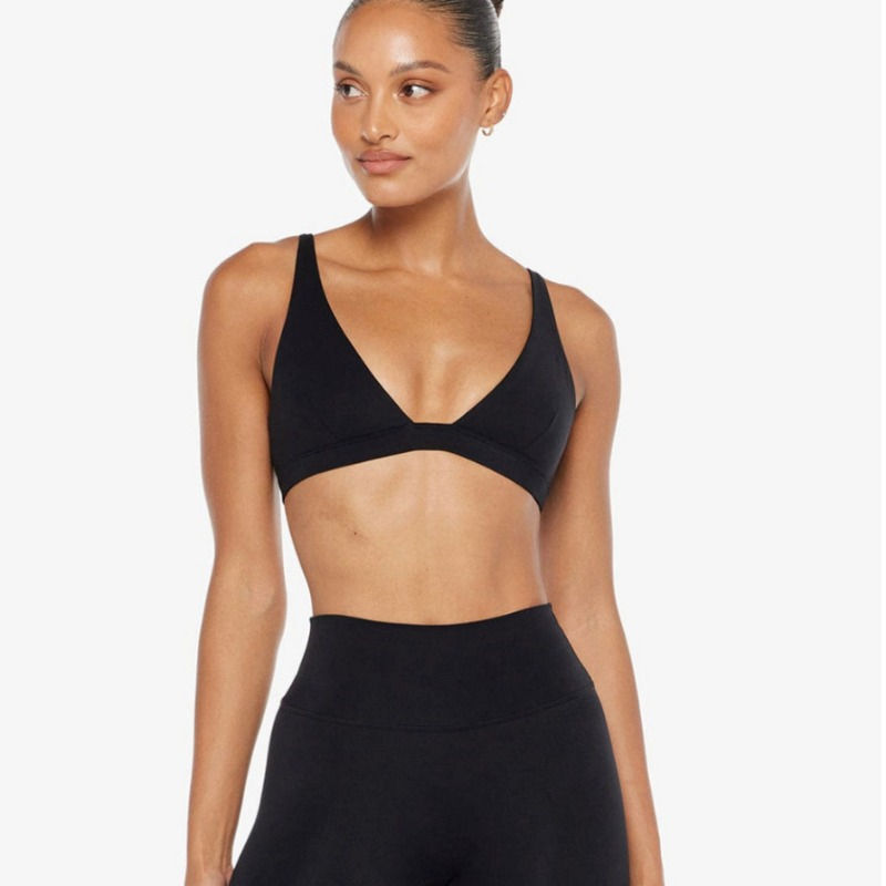 Thumbnail: Deep V-shaped Triangular Cup Sports Bra