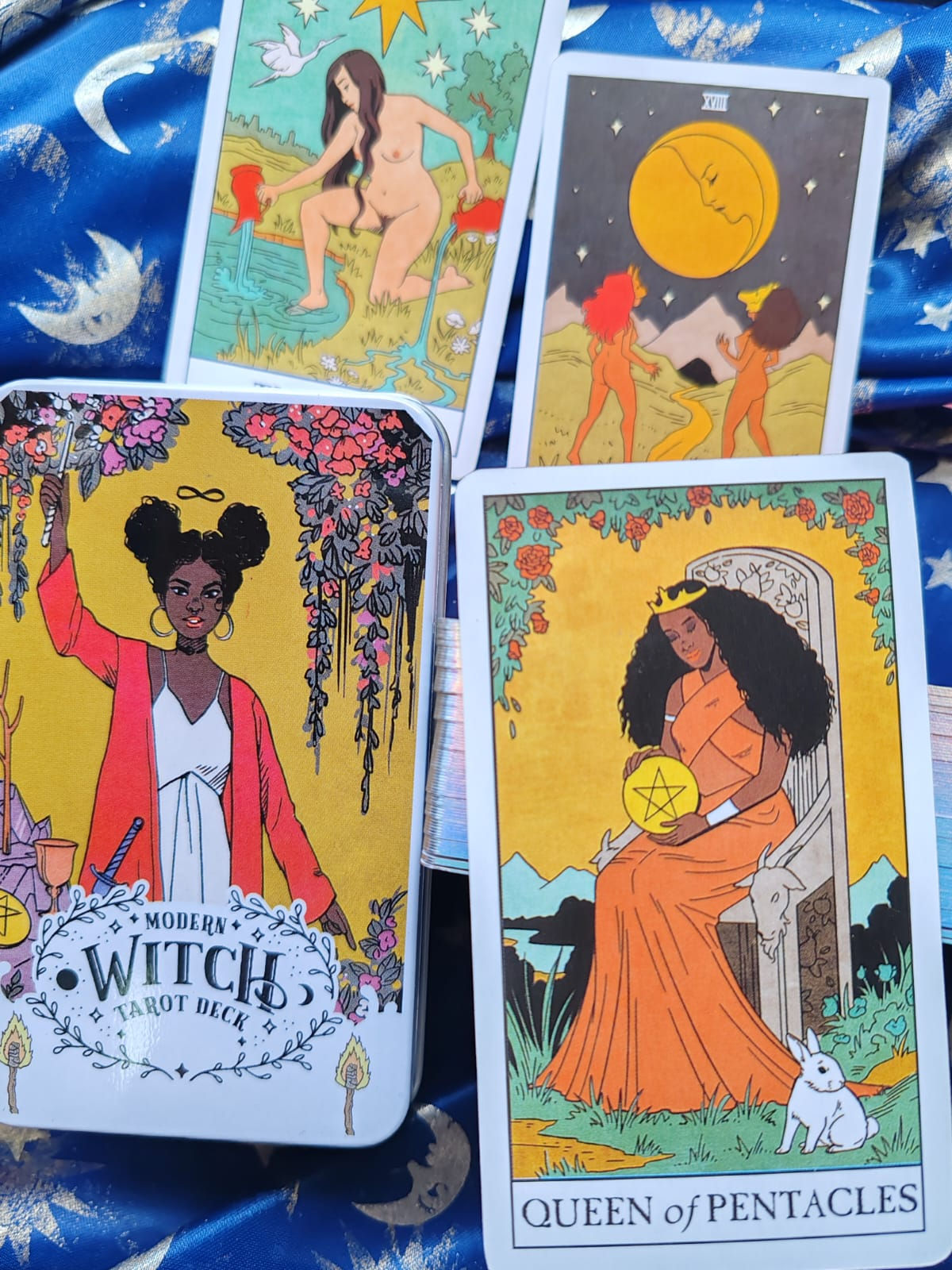 MODERN WITCH tarot edición LATA COLECCIÓN ( guía PDF en español)