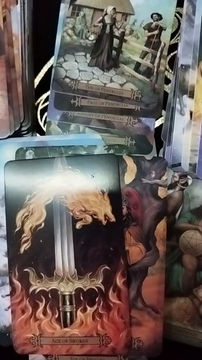 Miniatura: SPELLCASTERS tarot