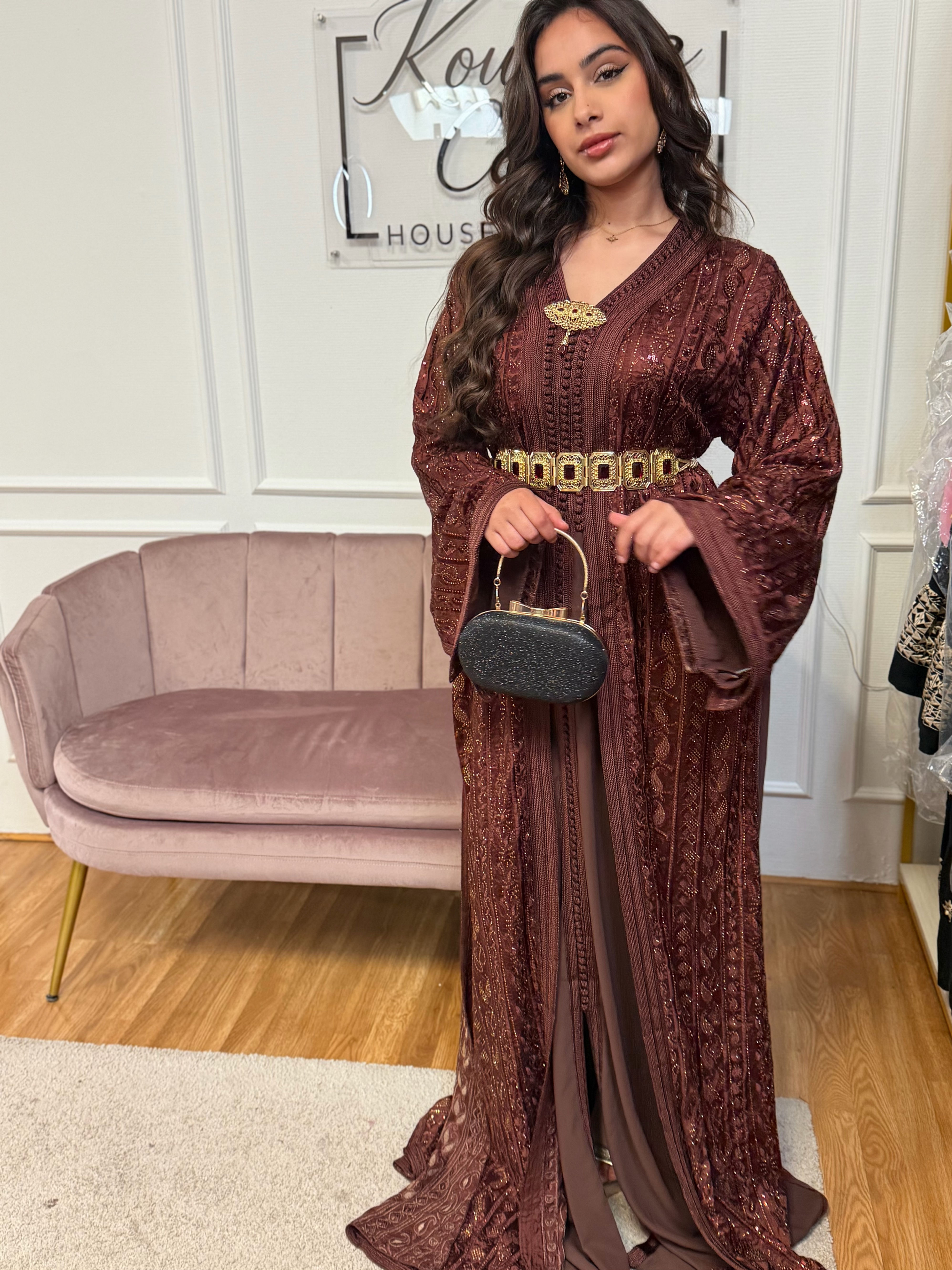 Tekchita sari prestige