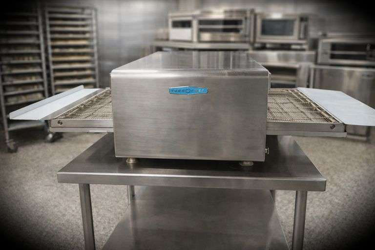 conveyor pizza oven, lincoln, turbo chef, tyler tx, longview texas, east texas.jpeg