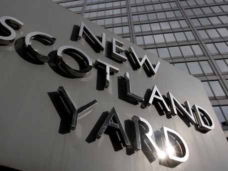 CANAL BOAT PAEDO RING Did cops cover up investigation into sick child sex offenders who lived on bar