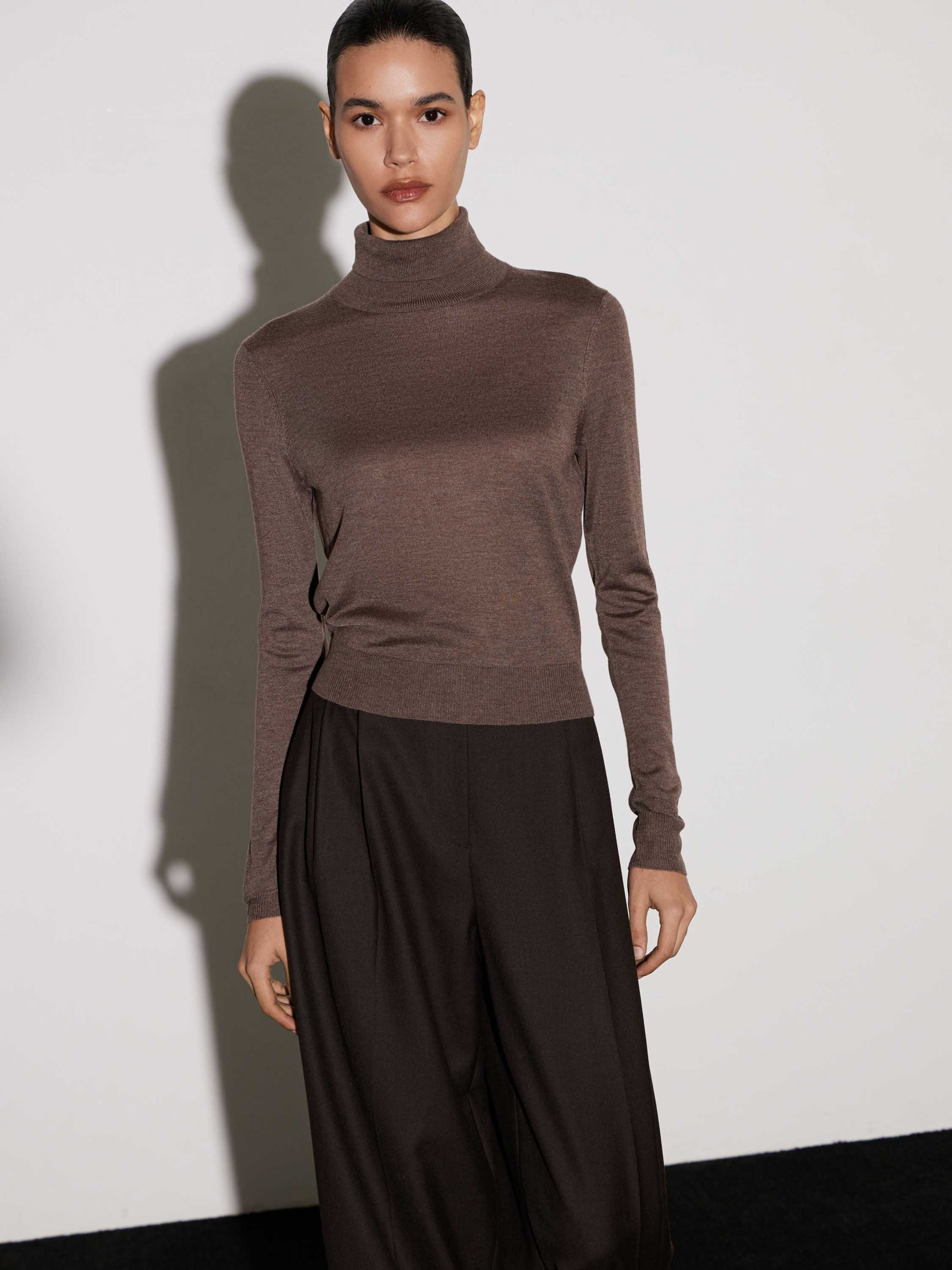 ВОДОЛАЗКА ЗІ ЗМІШАНОЇ ТКАНИНИ