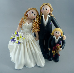 custom made wedding cake topper with kids