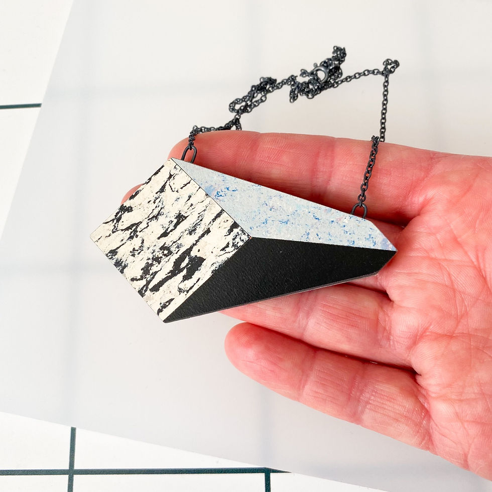 Thumbnail: WS Perspective necklace - Bluemoon