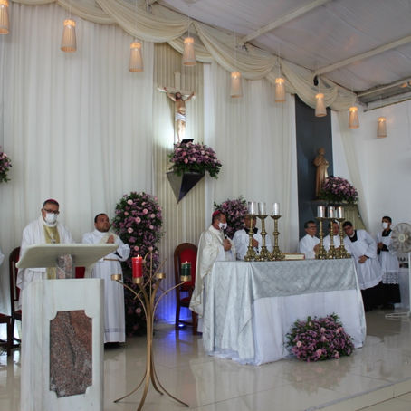 Fiéis e devotos vivenciam solenidade da excelsa padroeira da Arquidiocese 