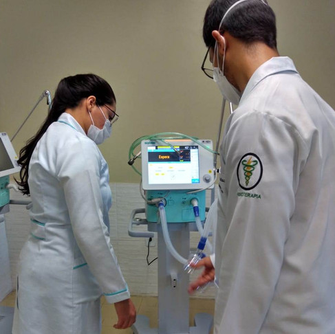 Hospital São José recebe respiradores doados pelo Papa Francisco