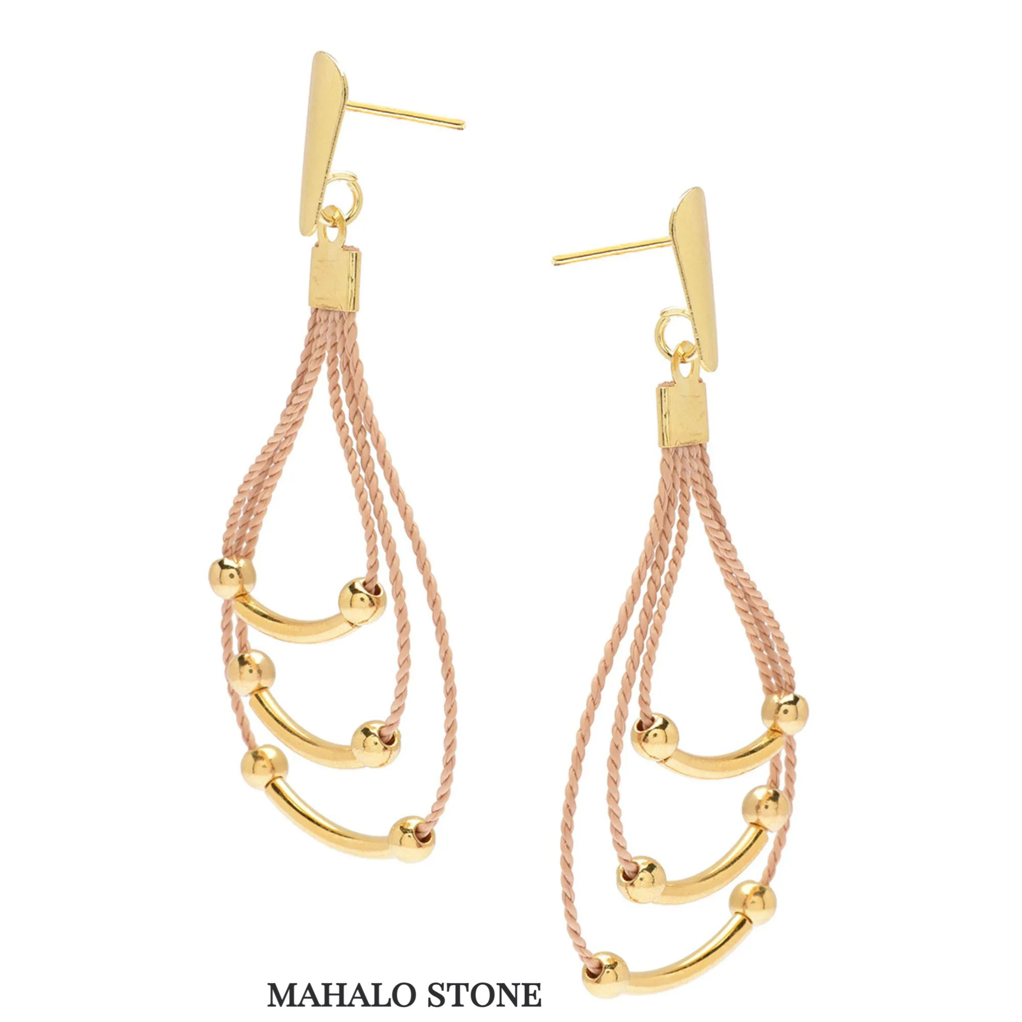 Buriti thread earring