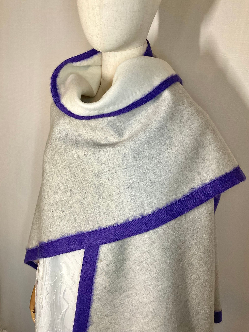 Miniature : G.châle pure Cachemire gris&ivoire
