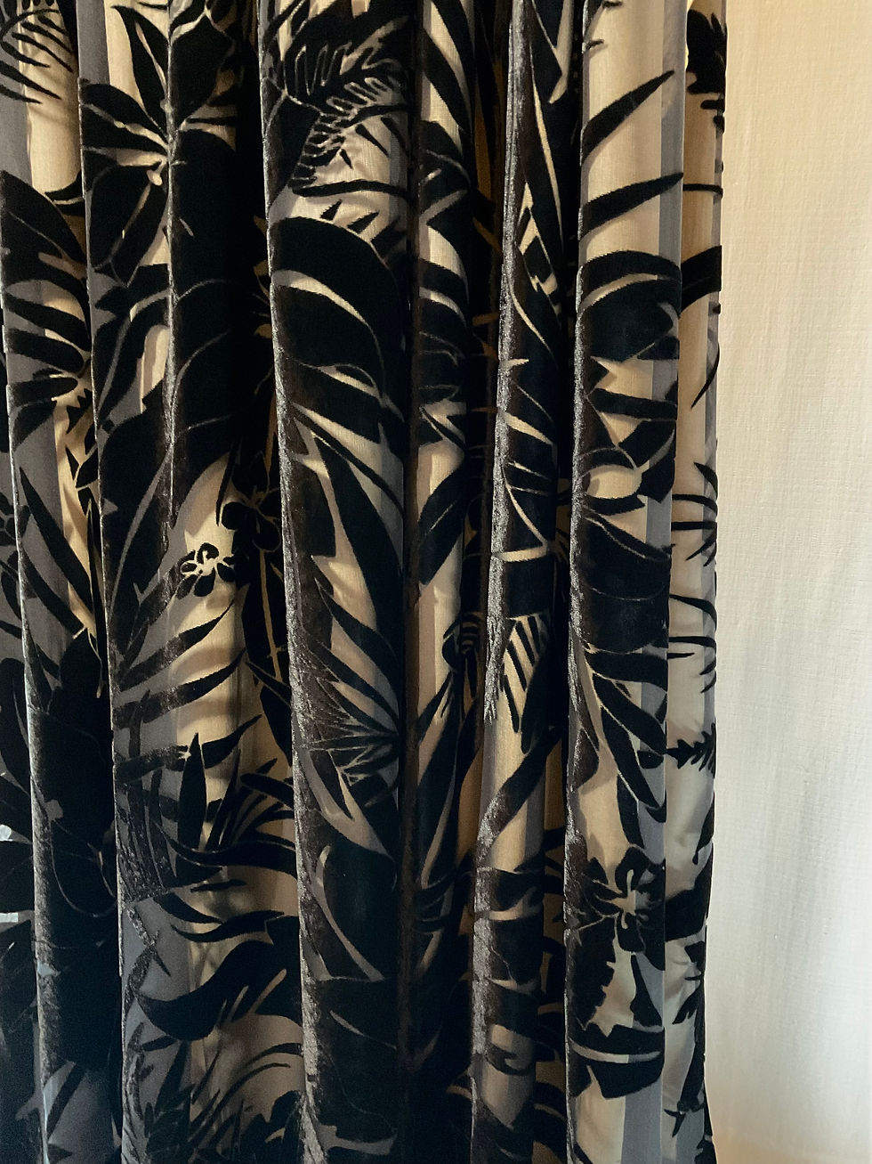 Thumbnail: Black evening dress/ devoré velvet 
