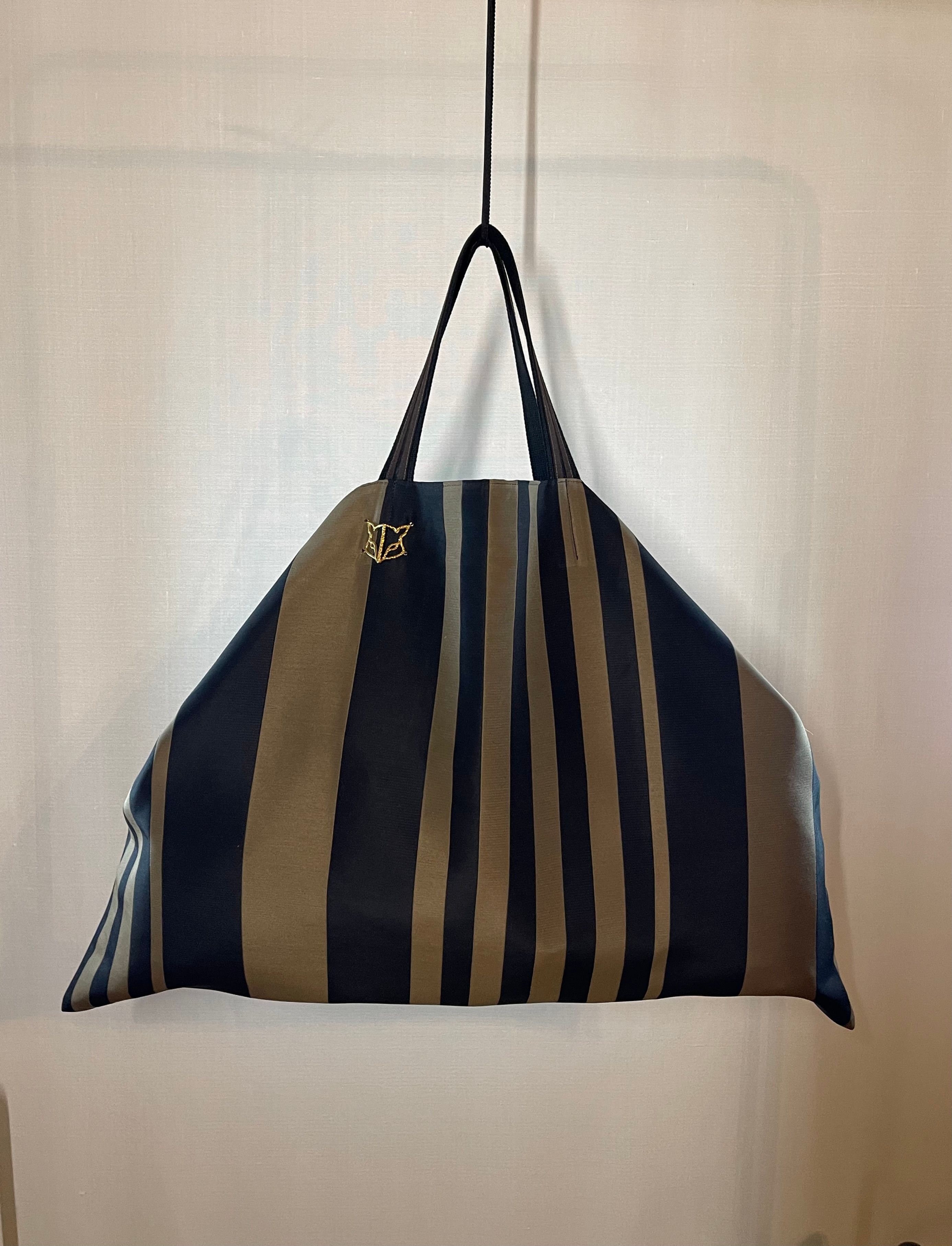 Big Black & tobacco/Fox striped jacquard tote bag