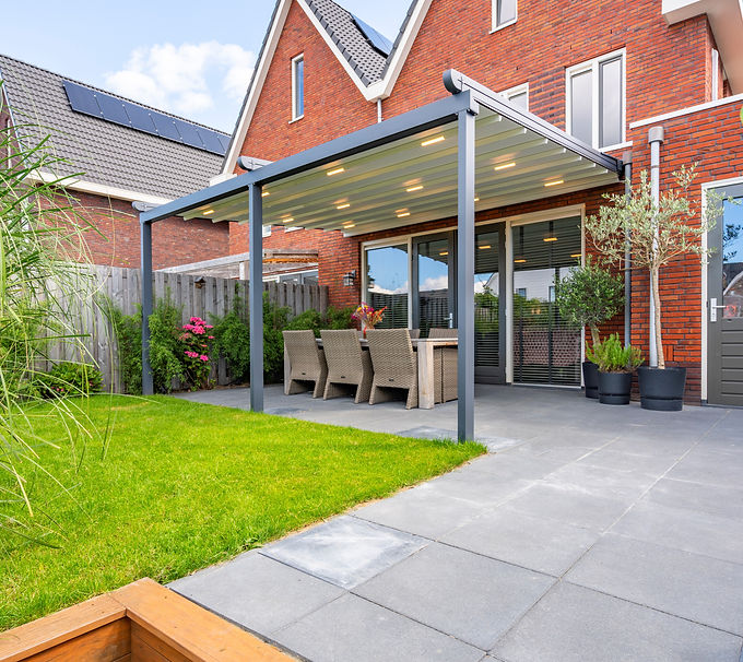 DepontiOverkapping46 - Verdeca (8) LR.jpg