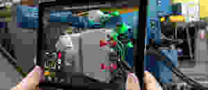 Augmented reality: the new business tool driving industry 4.0 image